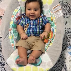 Meet your Posher, Elvia